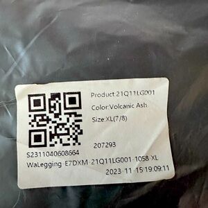 Brand New w/Tags HALARA XL 7/8 Women’s leggings